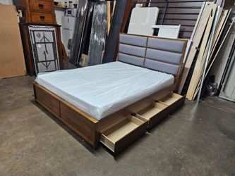 Queen bed and mattress