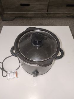 Mainstays Electric Slow Cooker with Glass Lid