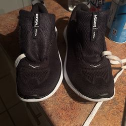 HOKA OneOne “Hupana” Women’s Size 7 Shoe