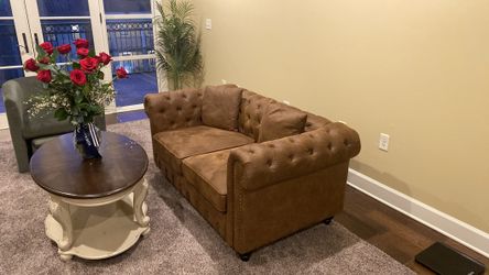 Loveseat like-NEW