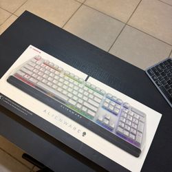 Alienware AW510K Low Profile RGB Mechanical Gaming Keyboard MX Cherry