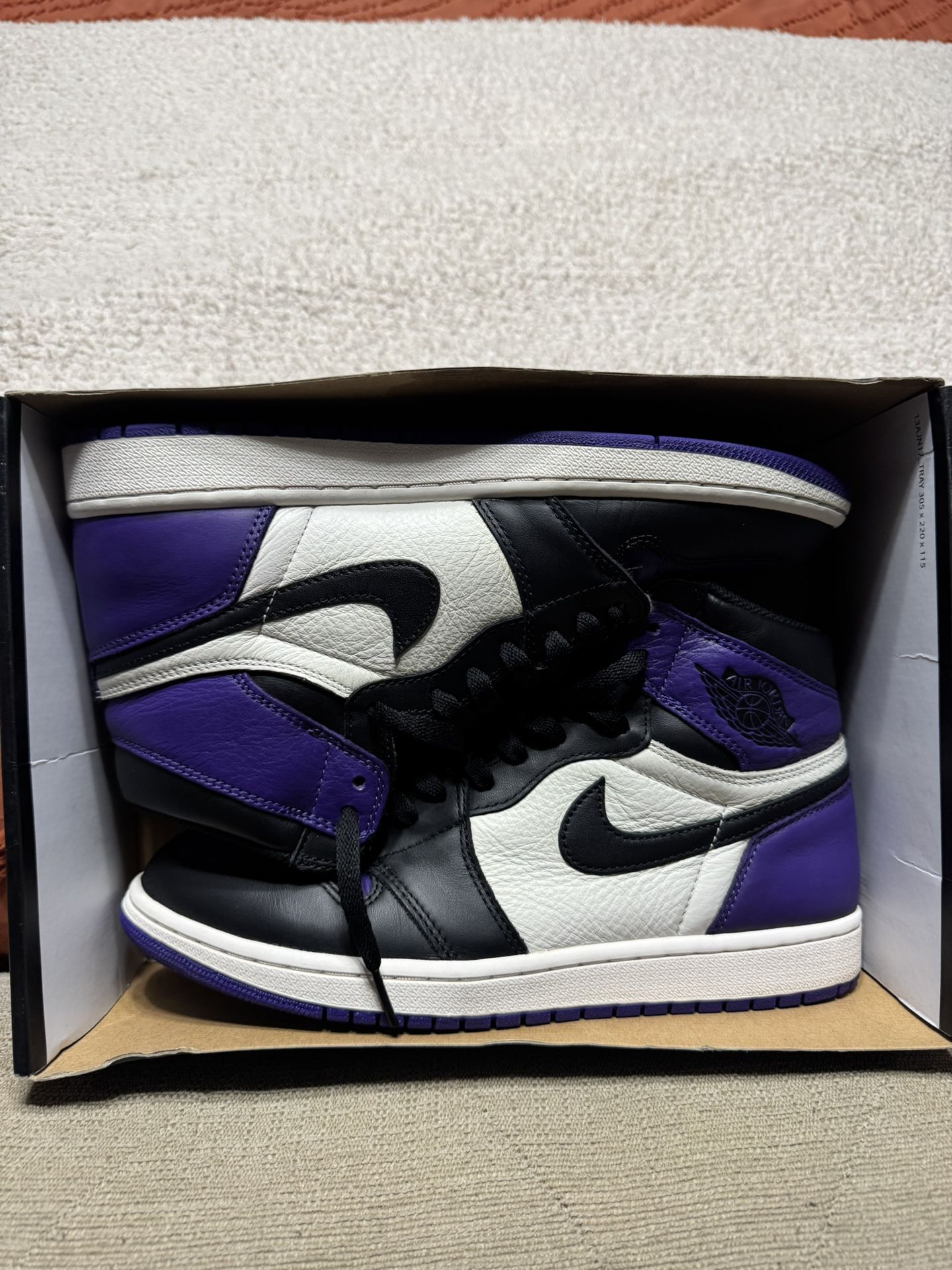 Jordan 1 9.5 Court Purple