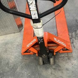 Lots Of Pallet Jacks  $220-269 Good Condition
