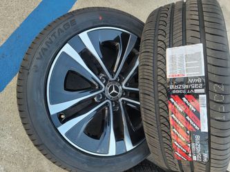 OEM 17" MERCEDES BENZ C300 Wheels with New tires