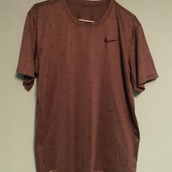 Mens large dri-fit nike shirt