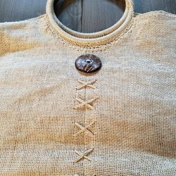 Women's Cappelli Beach bag.