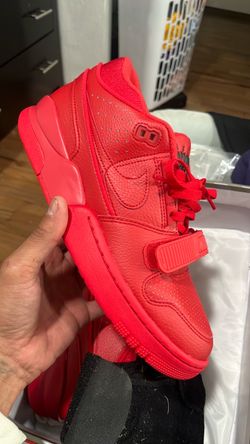 Billie Eilish size 9.5