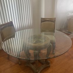 Glass Dinning Table 