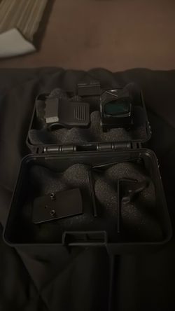 Red Dot Sight in Case