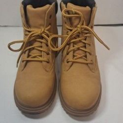Hiking Boots/Womens 6-6½/Boys Size 4