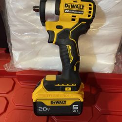Impact Dewalt 3/8” Con Batería 5.0 Nuevo