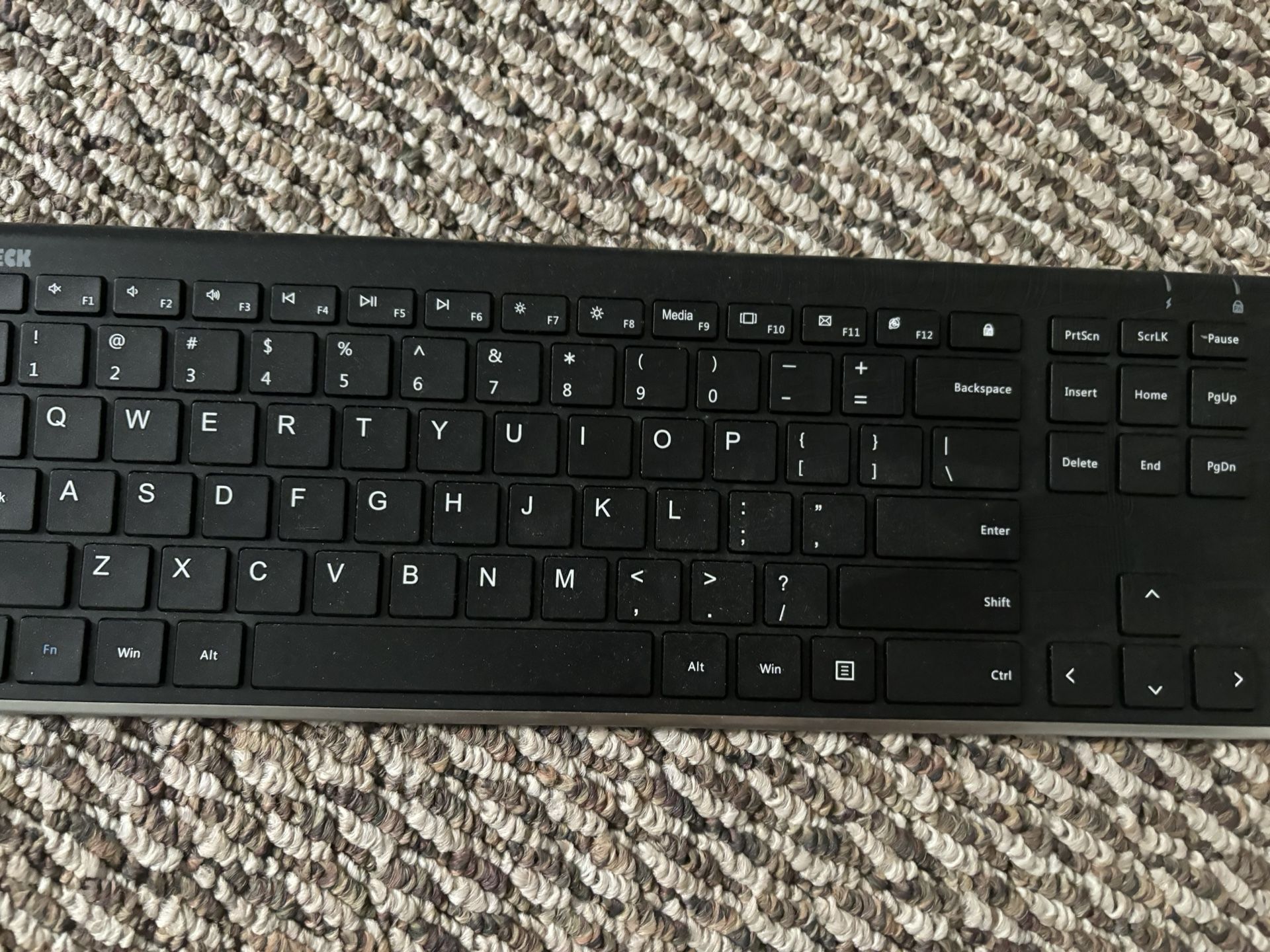 Arteck Wireless Bluetooth Keyboard