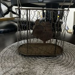 Metal Roster Basket
