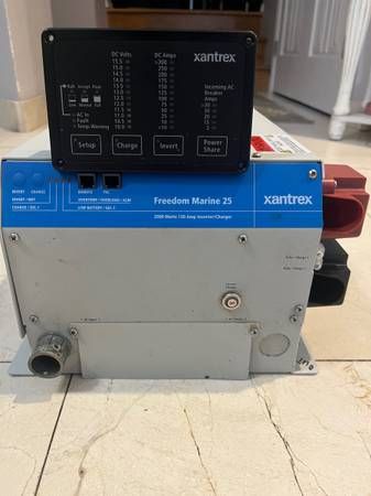 Xantrex Freedom Marine 25 Inverter Battery Charger