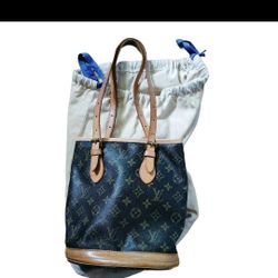 Guaranteed Authentic Louis Vuitton Monogram Petit Canvas Bucket Bag