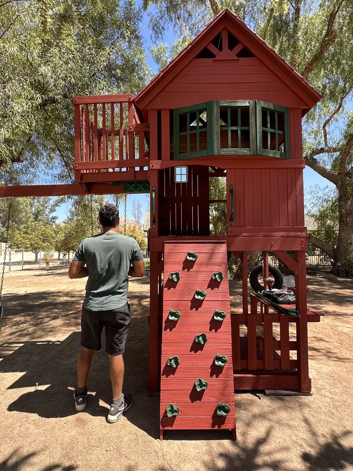 Swing Set And Monkey Bars Free Installation