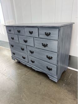 Elegant decorative design
