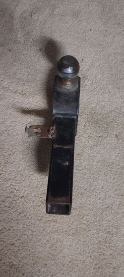 Trailer Hitch Ball Mount with Tow Ball
