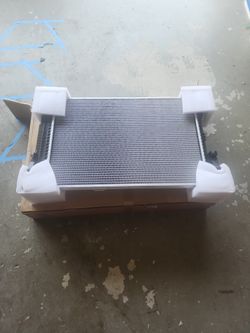 2010 Mercedes C300 New Radiator