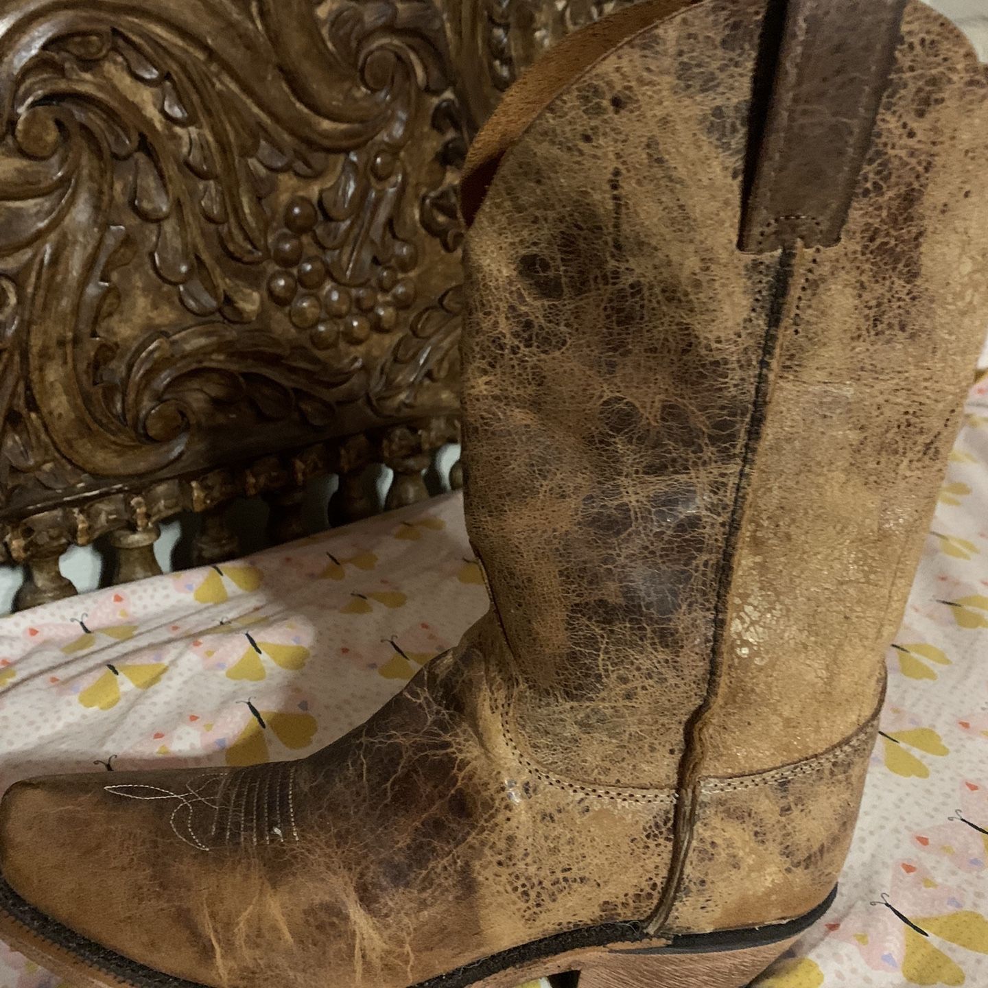 Cowgirl Boots! Sizes 6-8