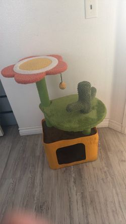 Cat playhouse