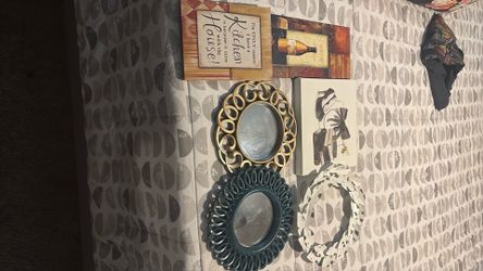Wall Decor