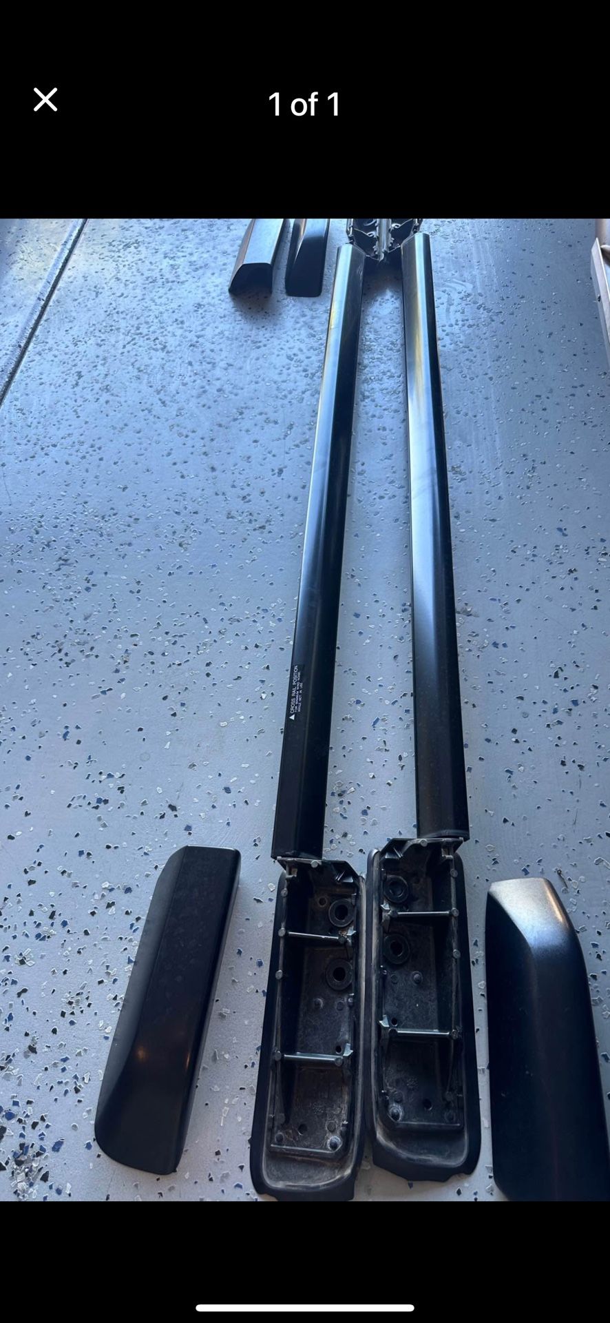 The image shows a component of a roof rack system designed for a 5th generation Toyota 4Runner (mode