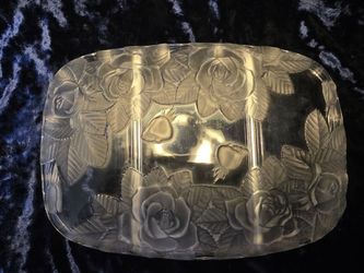 Princess House Crystal Divided Serving Dish – Etched Rose Design
