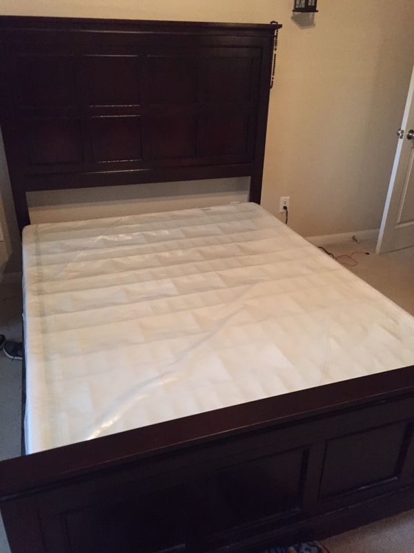 Queen Bed Frame With Mattress Box Night Stand Dresser And A Tv Queen Bed Frame With Mattress Box Night Stand Dresser And A Tv For In Crosby Tx Offerup