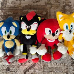 Sonic Plush 