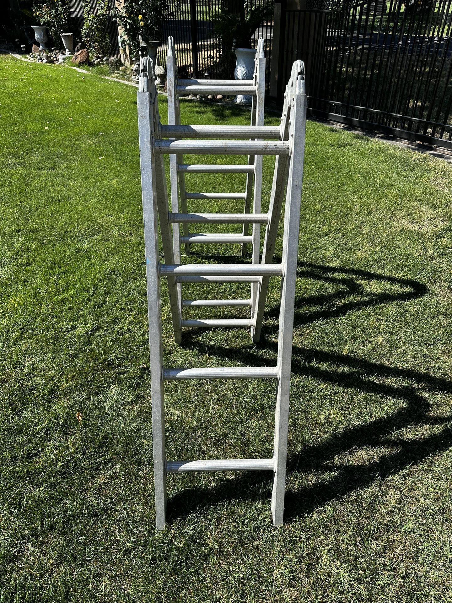 Werner Articulating Ladder 16 Feet $100