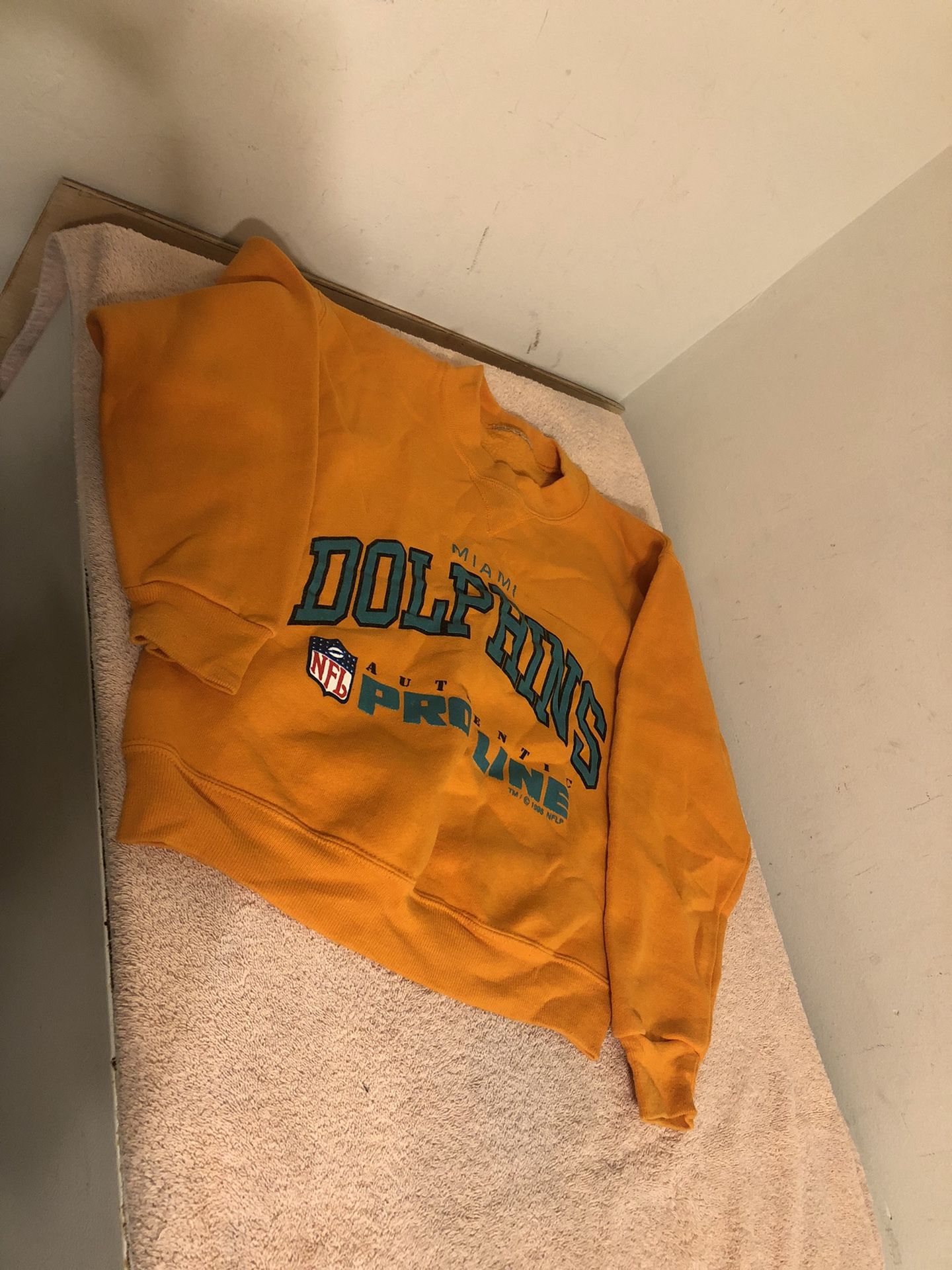 Vintage 1996 NFL Proline Kids Miami Dolphins Sweatshirt Size L