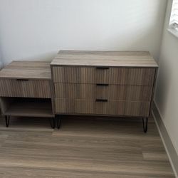 2 Nightstands (NEW)