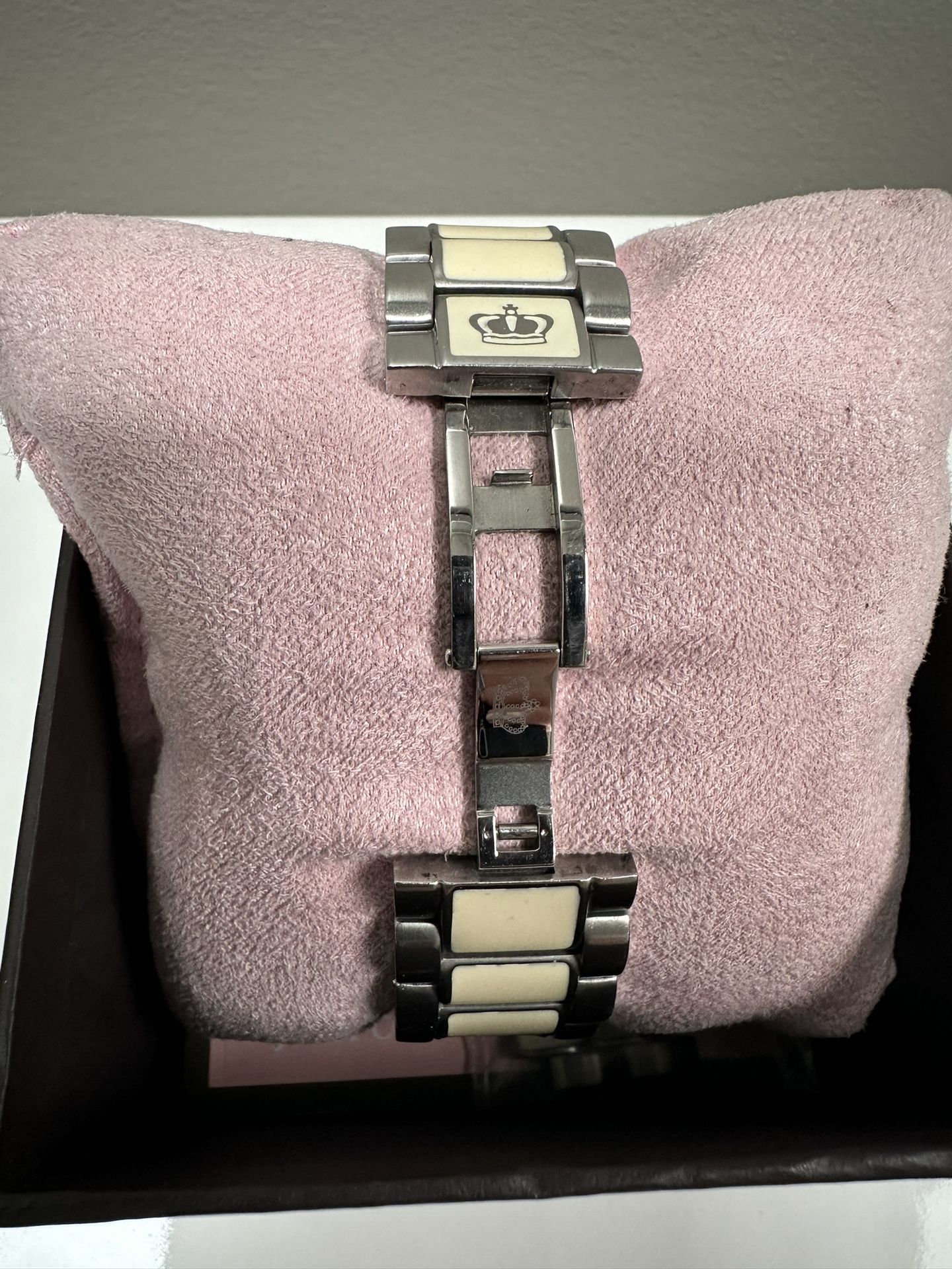 Juicy Couture stainless steel with ivory enamel watch. Made by Movado group. MOVADO Women main image 4