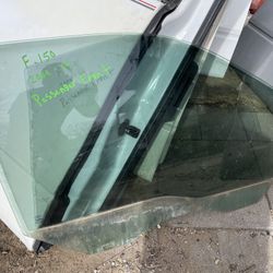 Ford F150 Door Window Passenger Front 2009-2014 