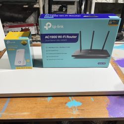 TP Link Router & Extender