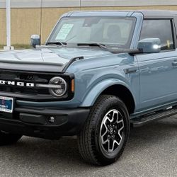 2023 Ford Bronco Outer Banks SUV 