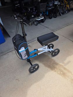Knee scooter