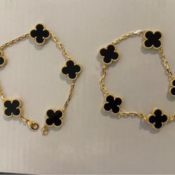 Van Cleef & Arpels Gold and Black Clover Bracelet