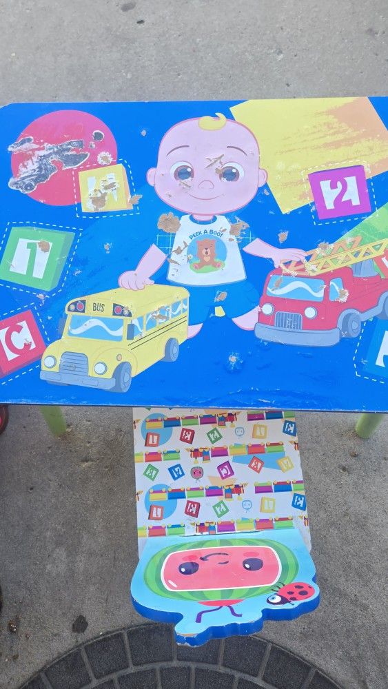 Cocomelon table and Chair