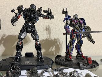 Threezero DLX Lockdown with Accessory/Yolopark TLK Optimus Prime Lot loose Cash local only!