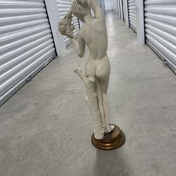 Venus White Marble Statue