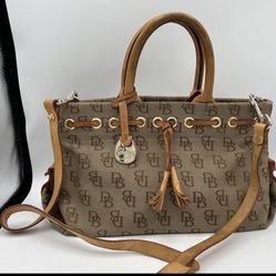 Vintage Dooney & Bourke D & B Satchel Shoulder Bag Tassel Brown Tote No B(contact info removed)