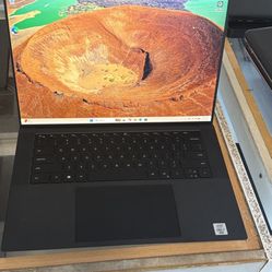 Dell Precision 5550 gaming laptop NVIDIA Quadro T1000 32GB RAM 512GB SSD Core i7 Windows 11 Pro 