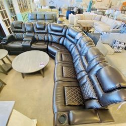 Power Reclining Sectional