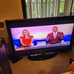 Samsung 46 Inch LCD Television 