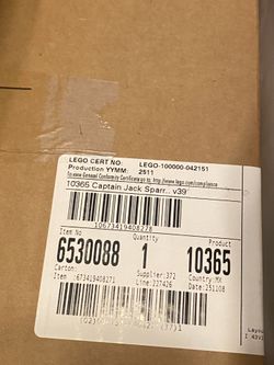 Lego Captain Jack Sparrow’s Black Pearl Pirate Ship 10365 In Hand 