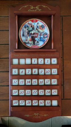BRADFORD EXCHANGE COCA COLA CALENDAR PLATE SET 1999 (Complete Set of 12)