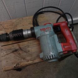 Hilti TE-17 Hammer Drill