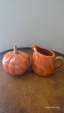 Ceramic fall sugar/creamer set